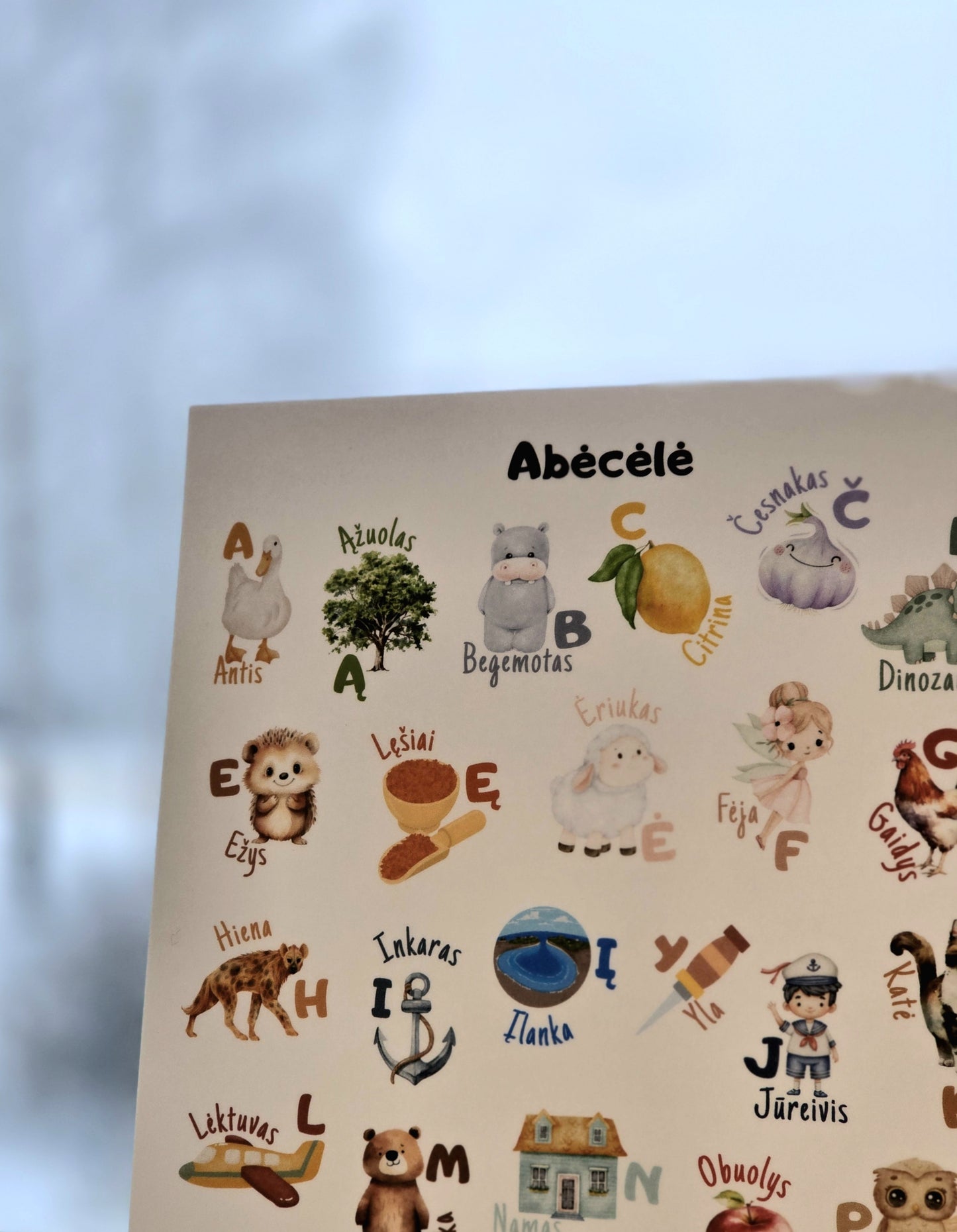 Lietuviškos abėcėlės plakatas (A4)